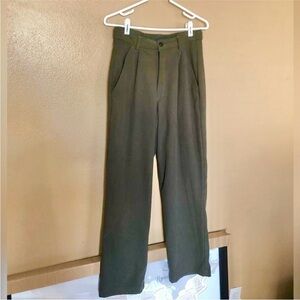 REI Deep Olive Straight Leg Trouser Size 10